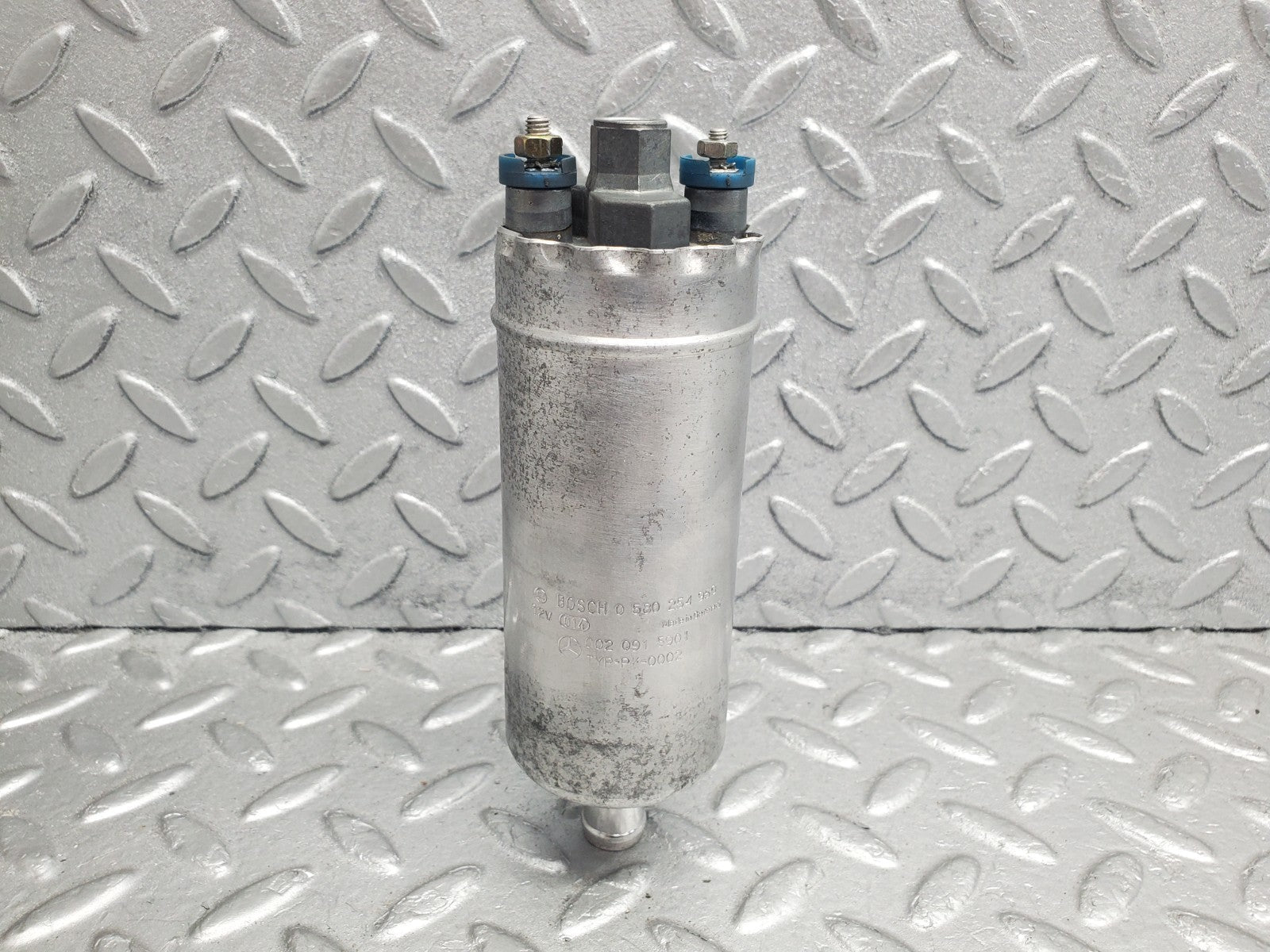 W124 Wagon fuel pump used OEM