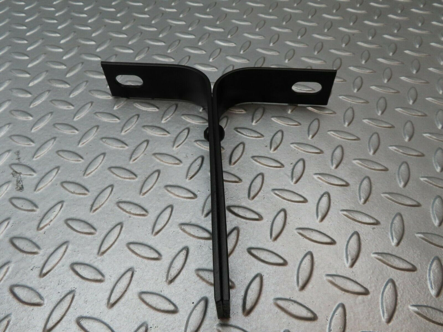 3443 Mercedes-Benz W115 220D Front Bumper Bracket Pair