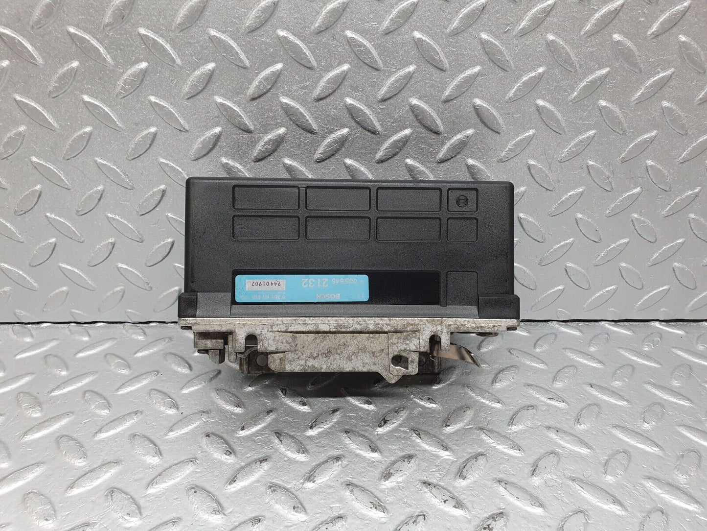 41084 Mercedes-Benz W126 300SE ABS Control Unit Bosch 0055452132 0265101018