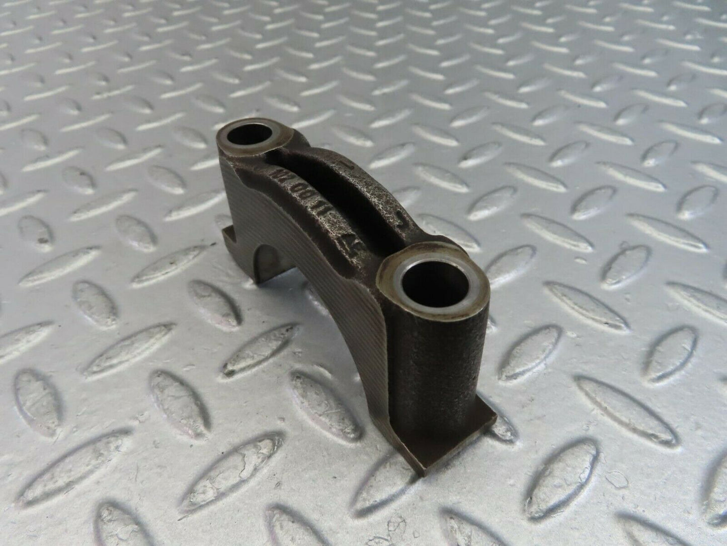 10130 Mercedes-Benz C123 230CE Coupe Crankshaft Bearing Holder Block 1020011