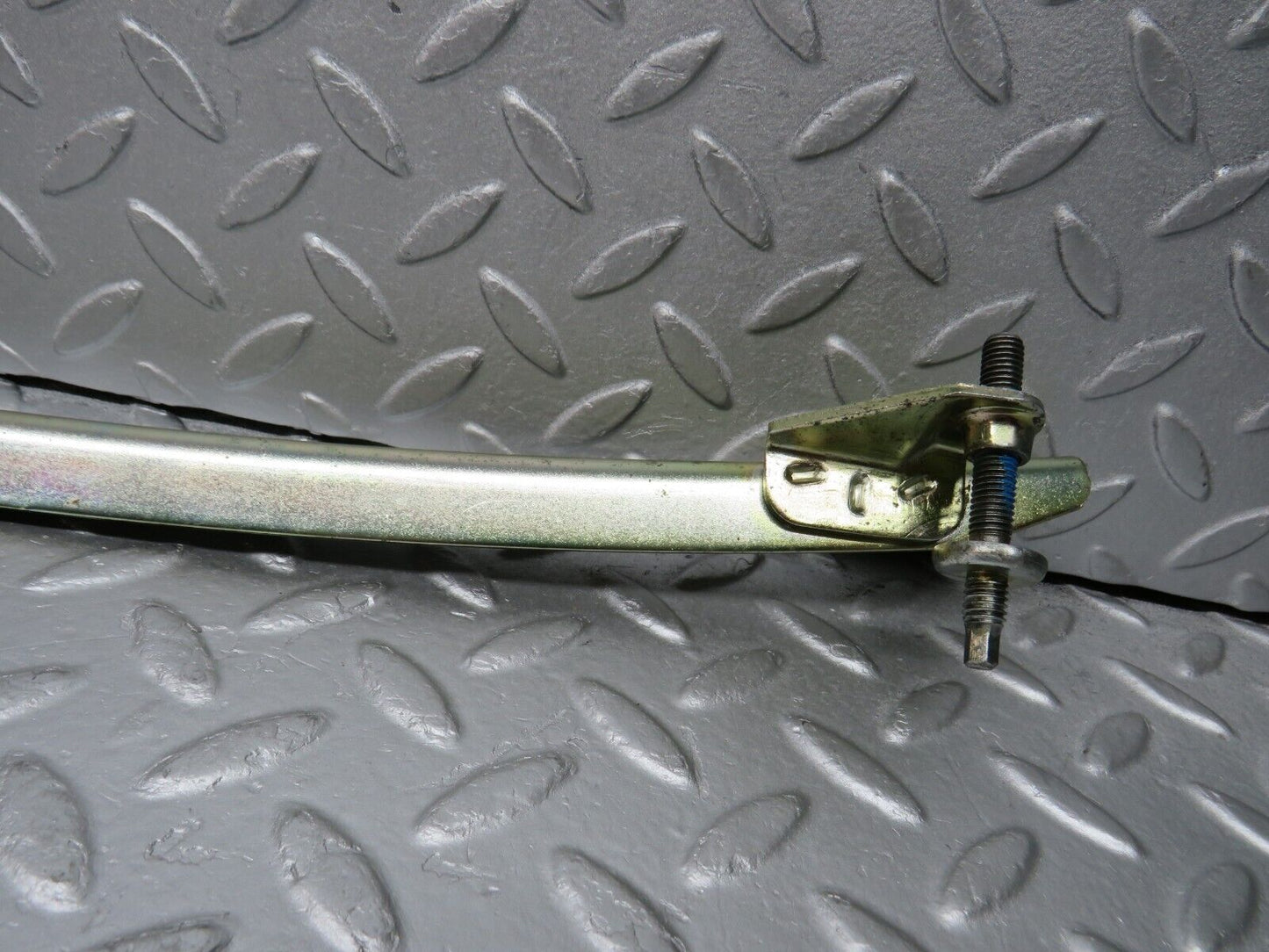 38308 Mercedes-Benz R129 280SL Coupe Front Right Window Channel