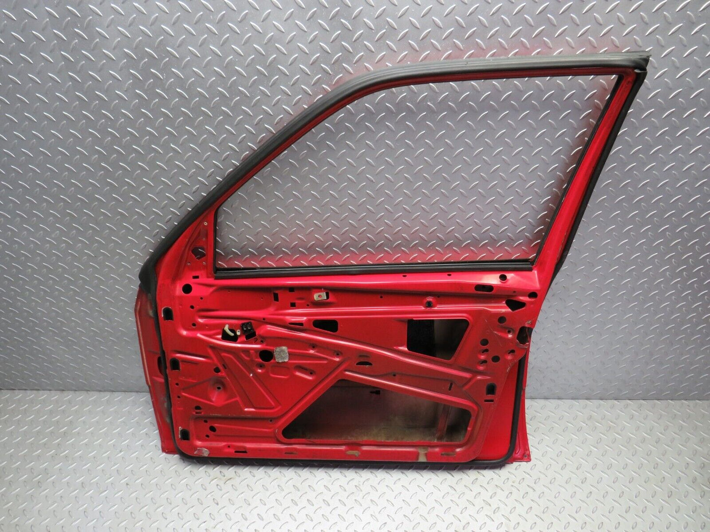 38747 Mercedes-Benz W201 190E 2.6L Front Right Door