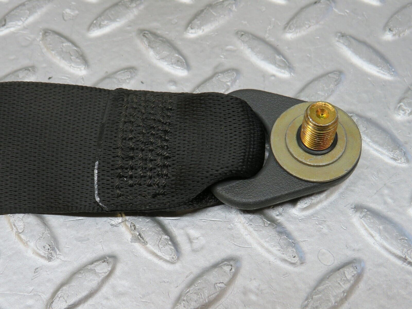35084 Mercedes-Benz W210 320E Front Left Seat Belt 2108606585 1248600088