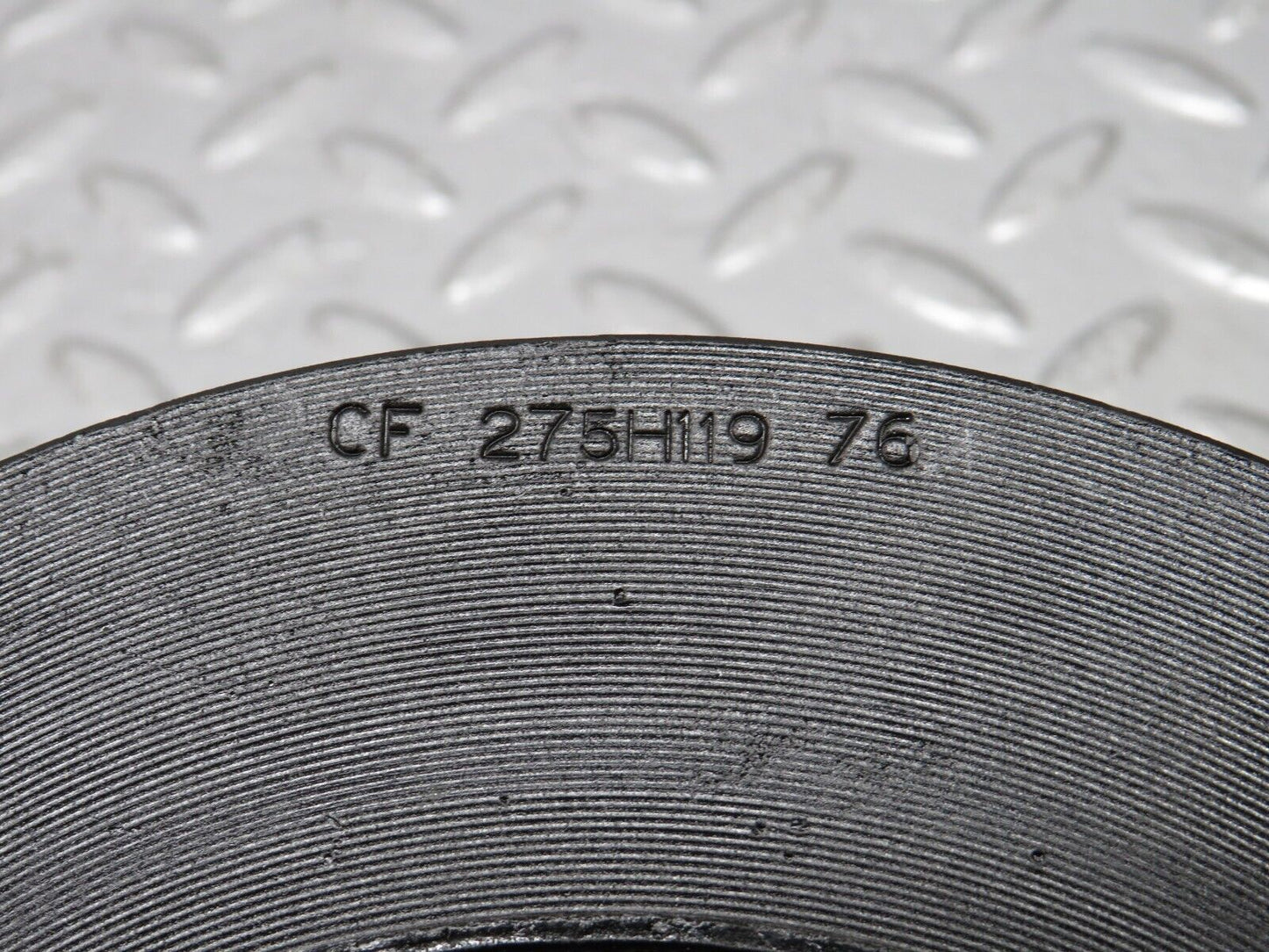 32944 Mercedes-Benz C107 R107 450 V8 Crankshaft Vibration Damper 1170300103