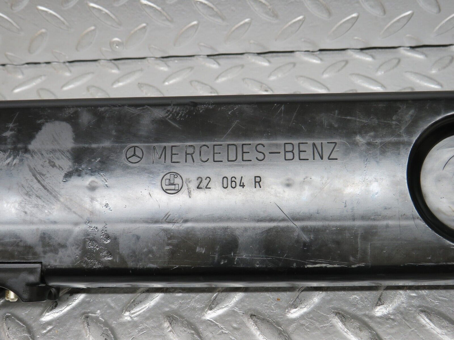 31052 Mercedes-Benz W123 200D Tail Light Bulb Holder Right Side 22064R