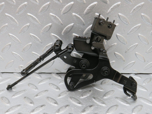 32657 Mercedes-Benz S124 300TE Wagon Throttle Linkage