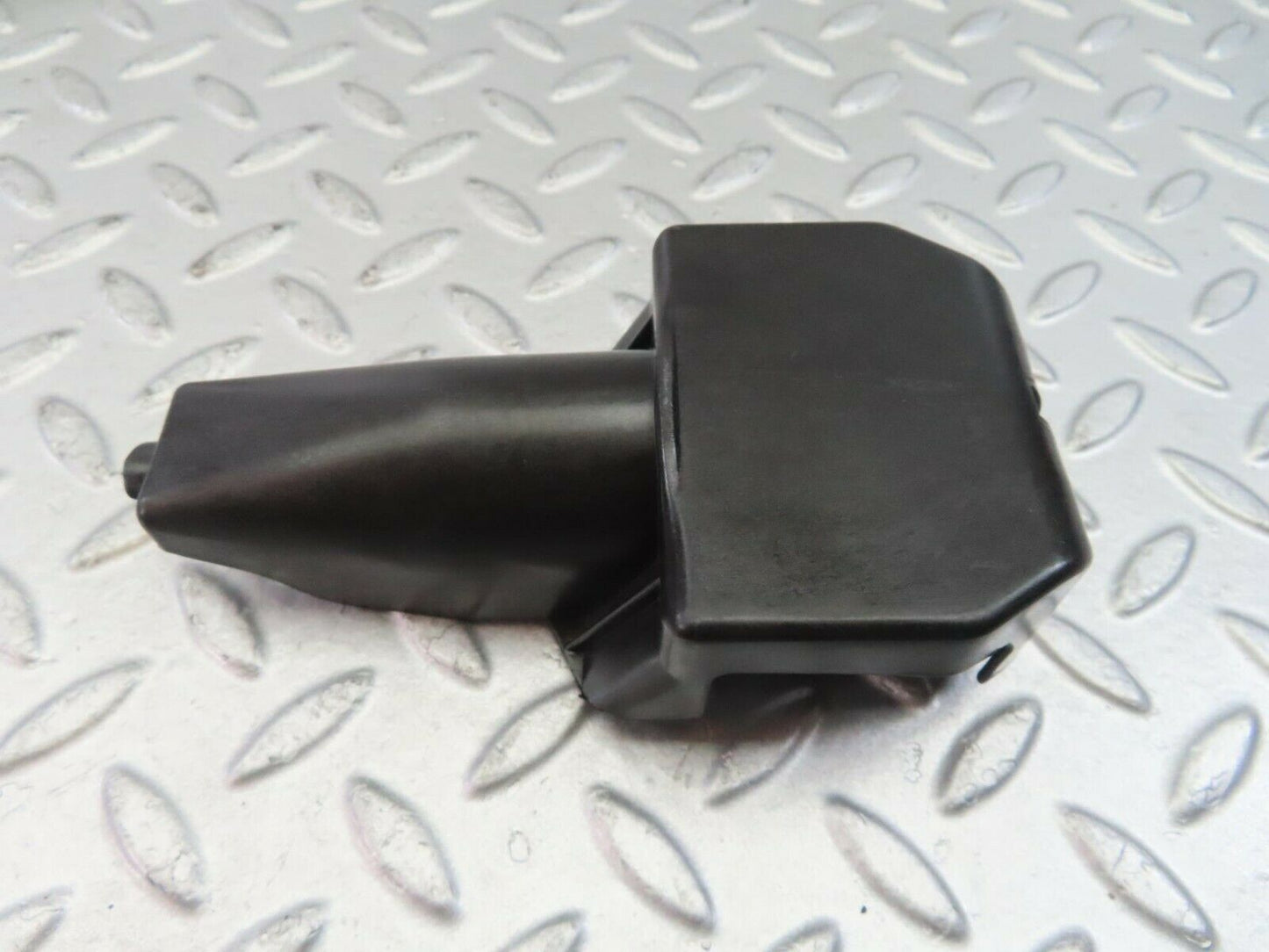 10361 Mercedes-Benz W201 190E Door Lock Vacuum Actuator Rear Right 2018050590