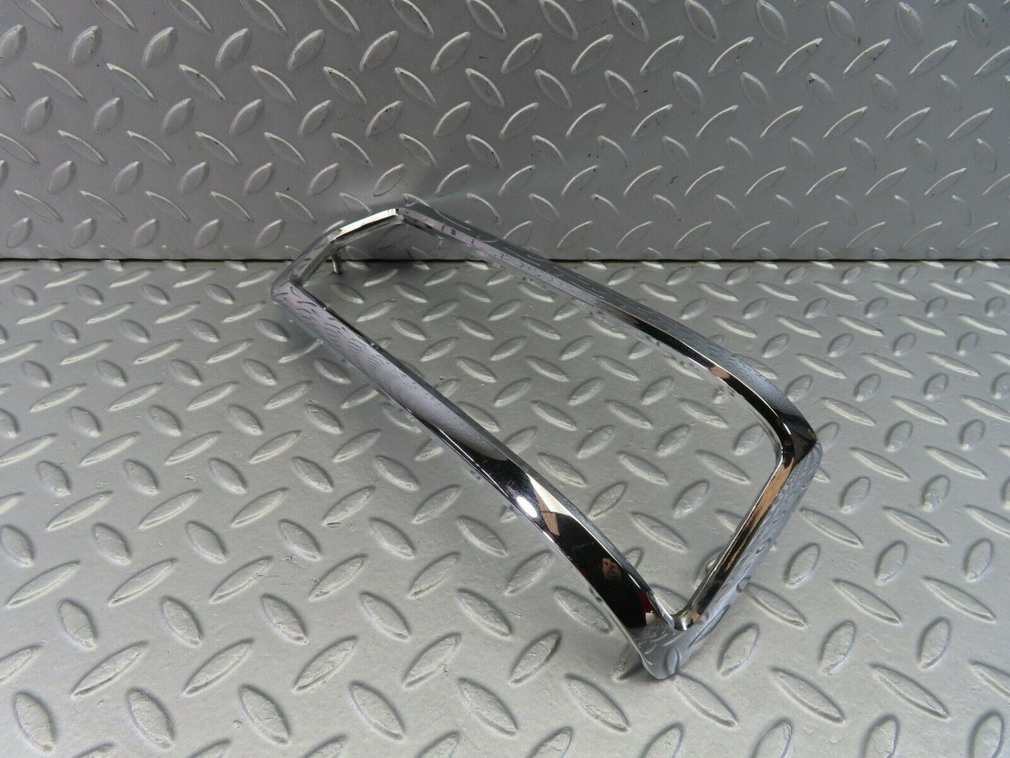 8839 Mercedes-Benz W108 Tail Light Chrome Frame Right 1088260259
