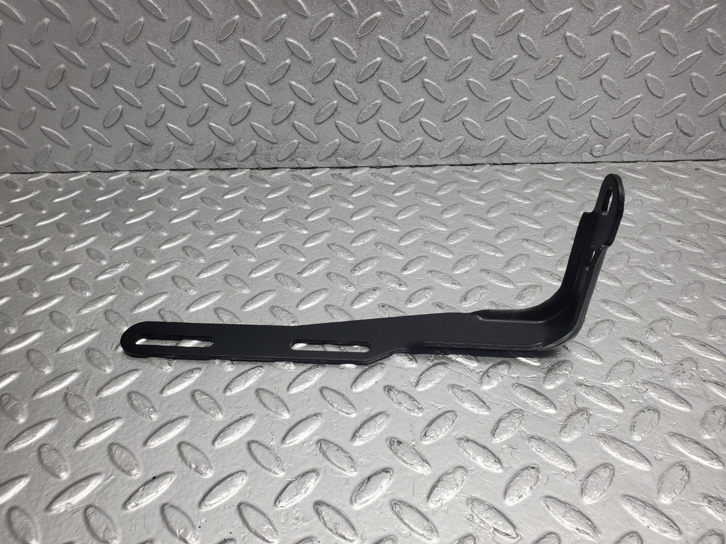 W124 Wagon exhaust bracket used OEM