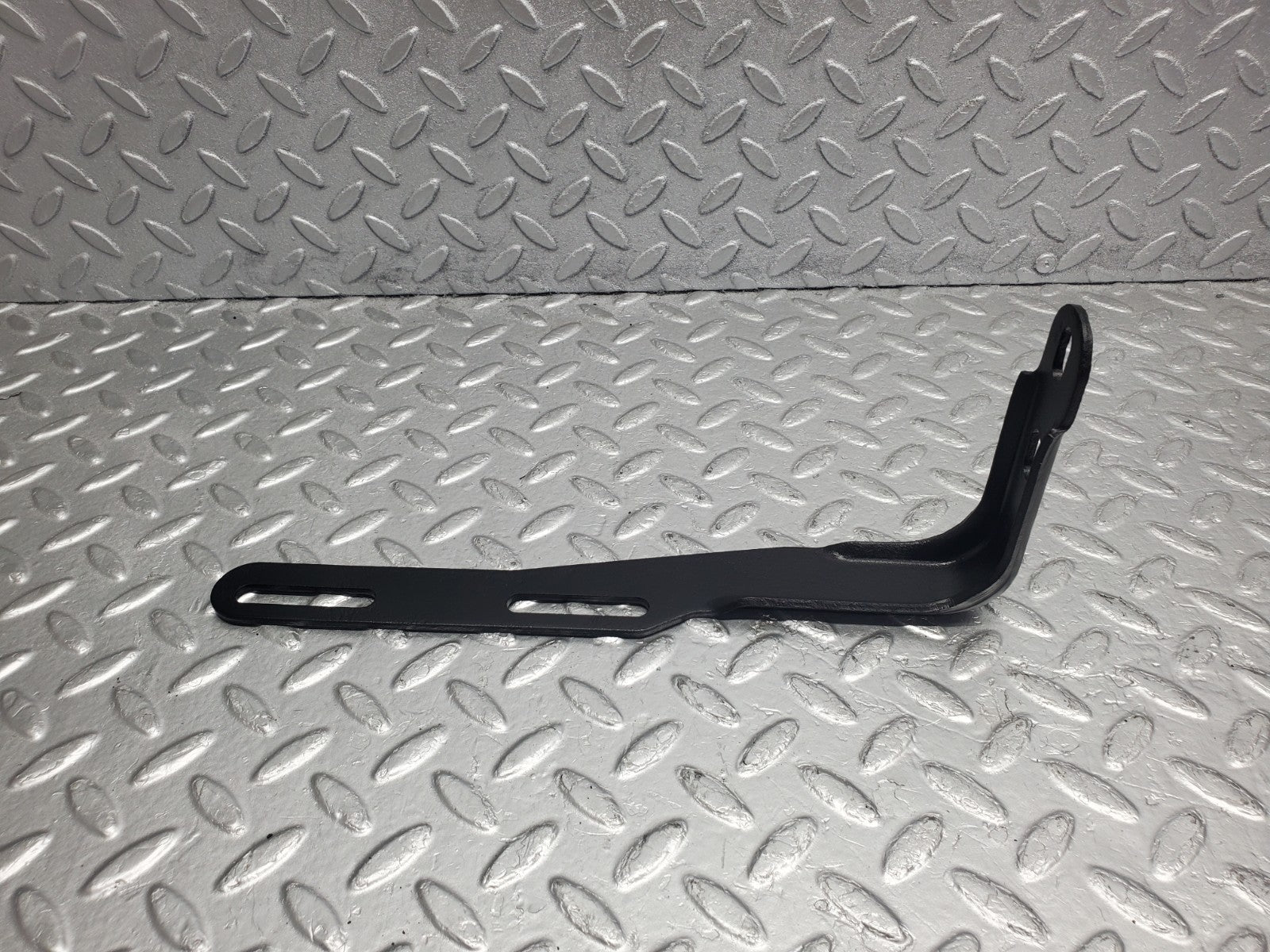 W124 Wagon exhaust bracket used OEM