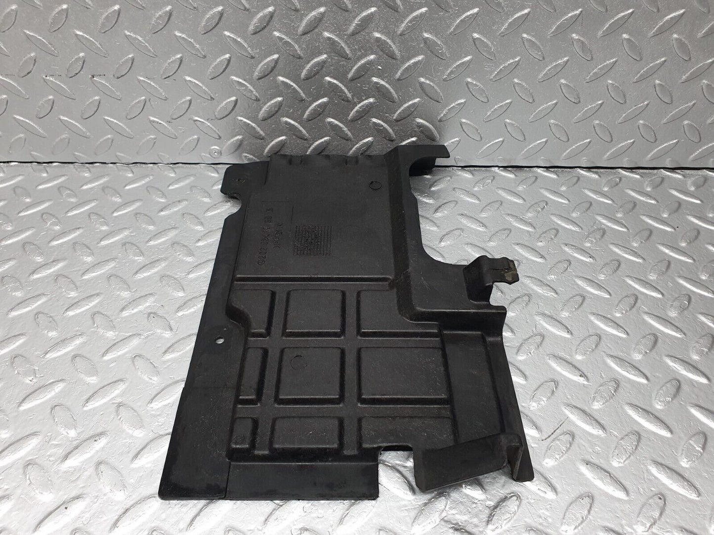 41782 Mercedes-Benz W202 C200 Left Engine Bay Cover Panel 2025241230