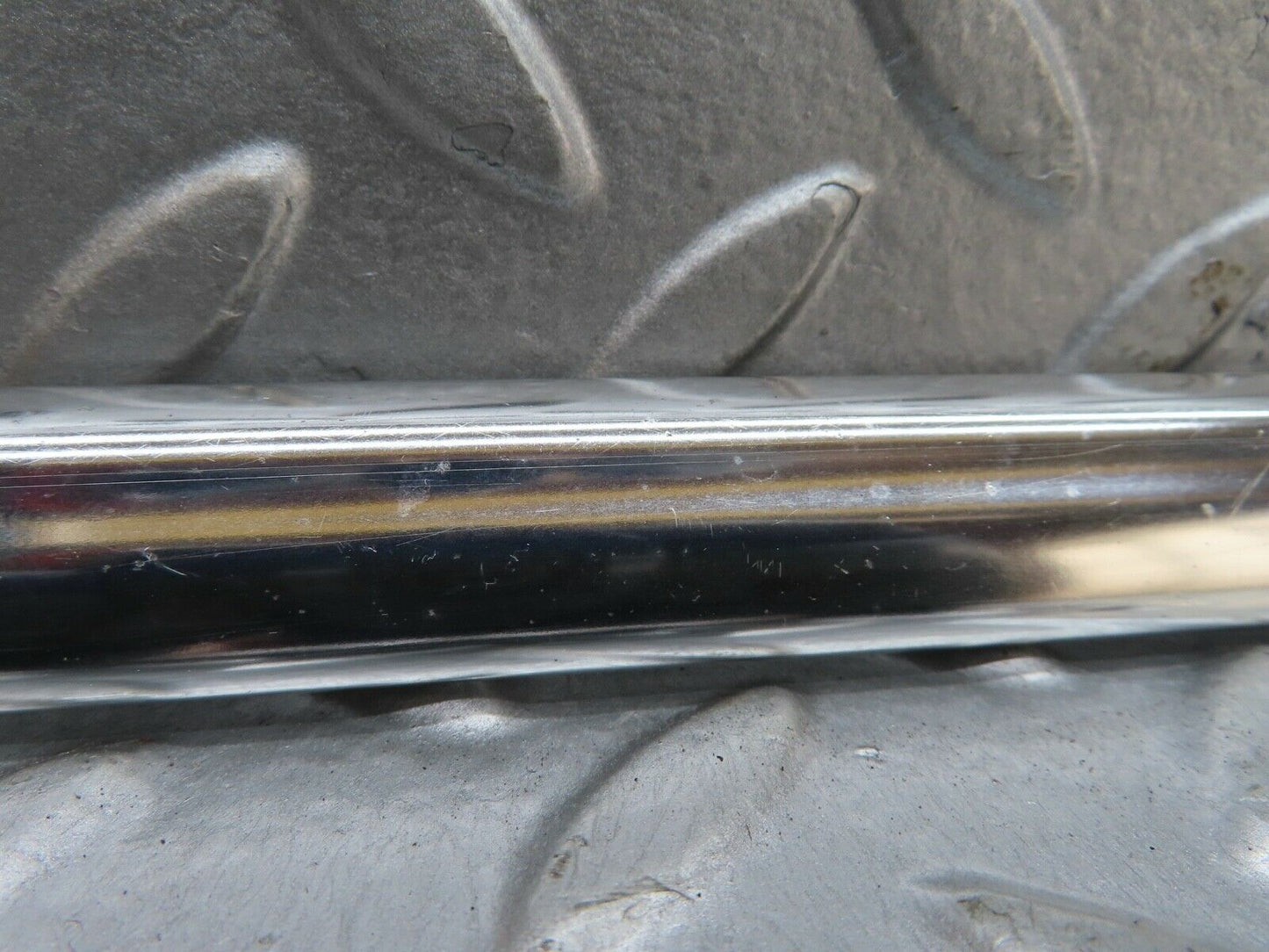 19126 Mercedes-Benz W123 300D Rear Left Door Chrome Moulding Trim