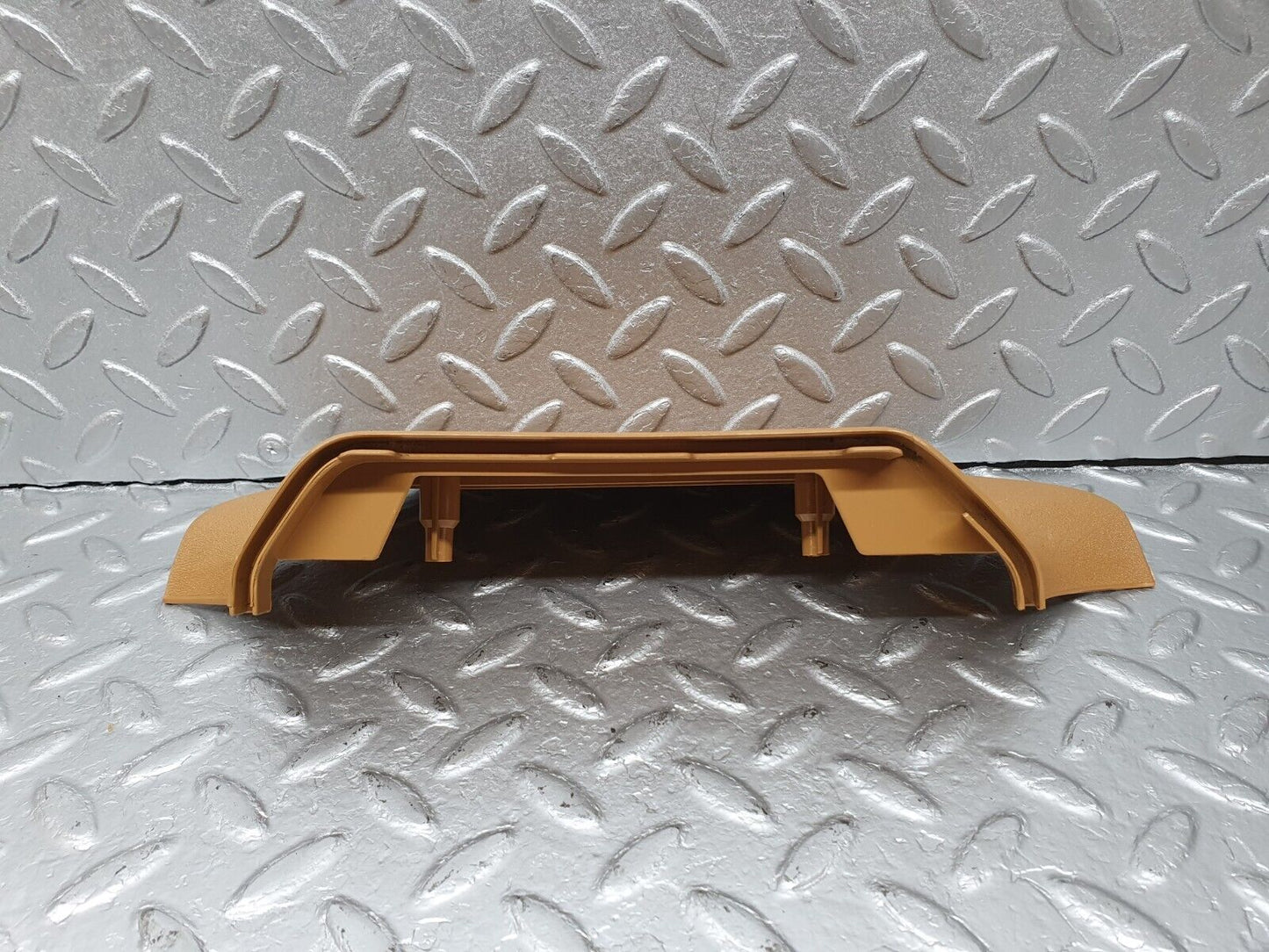 41387 Mercedes-Benz W124 200E B Pillar Bottom Cover Right Palomino 1246920422