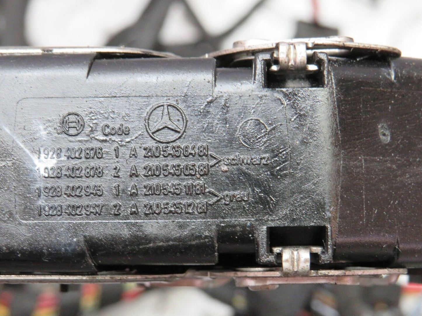 35687 Mercedes-Benz W210 320E Engine Wiring Harness 2105450481 0015409981