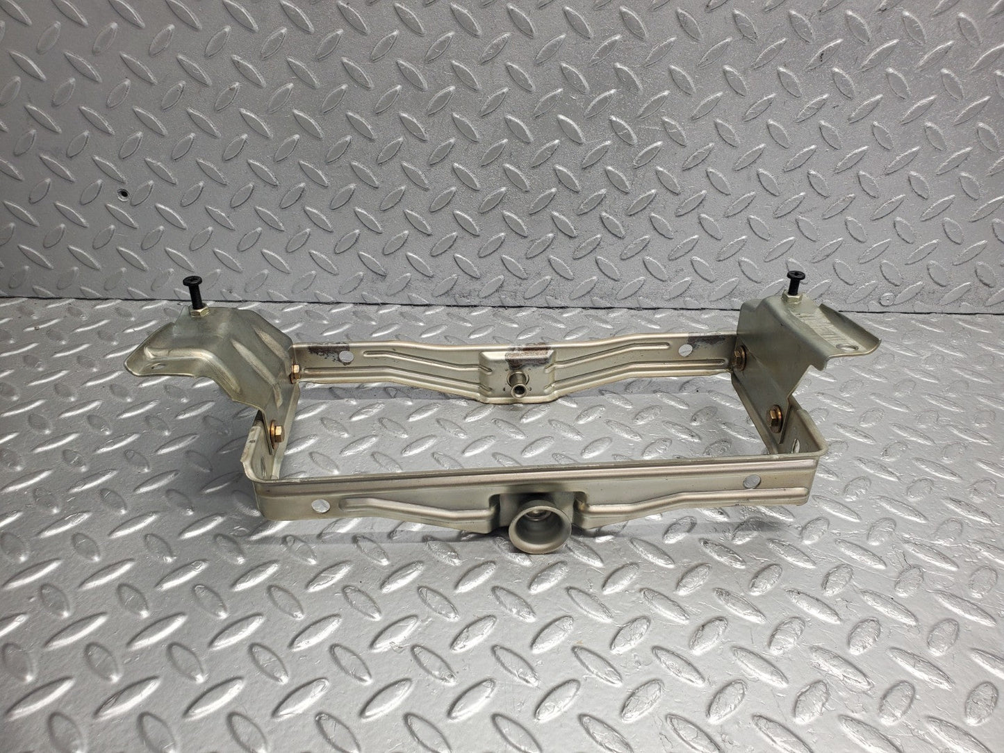 W124 Wagon dash airbag support bracket used OEM
