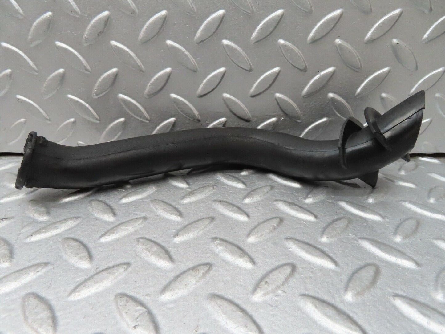 17293 Mercedes-Benz R129 300SL Coupe Water Drain Hose Pipe
