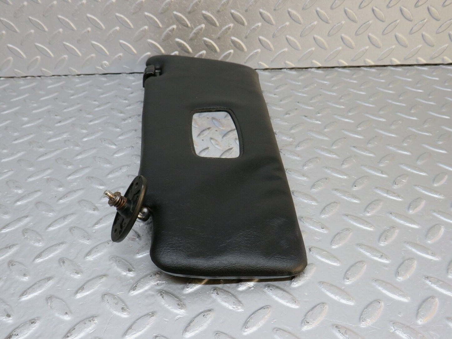 40565 Mercedes-Benz W123 300D Sun Visor Left Black
