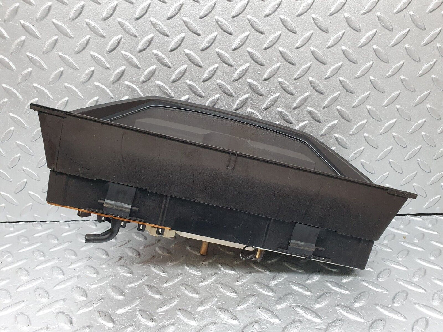 41389 Mercedes-Benz W124 200E Instrument Cluster 1245427406 1245409542