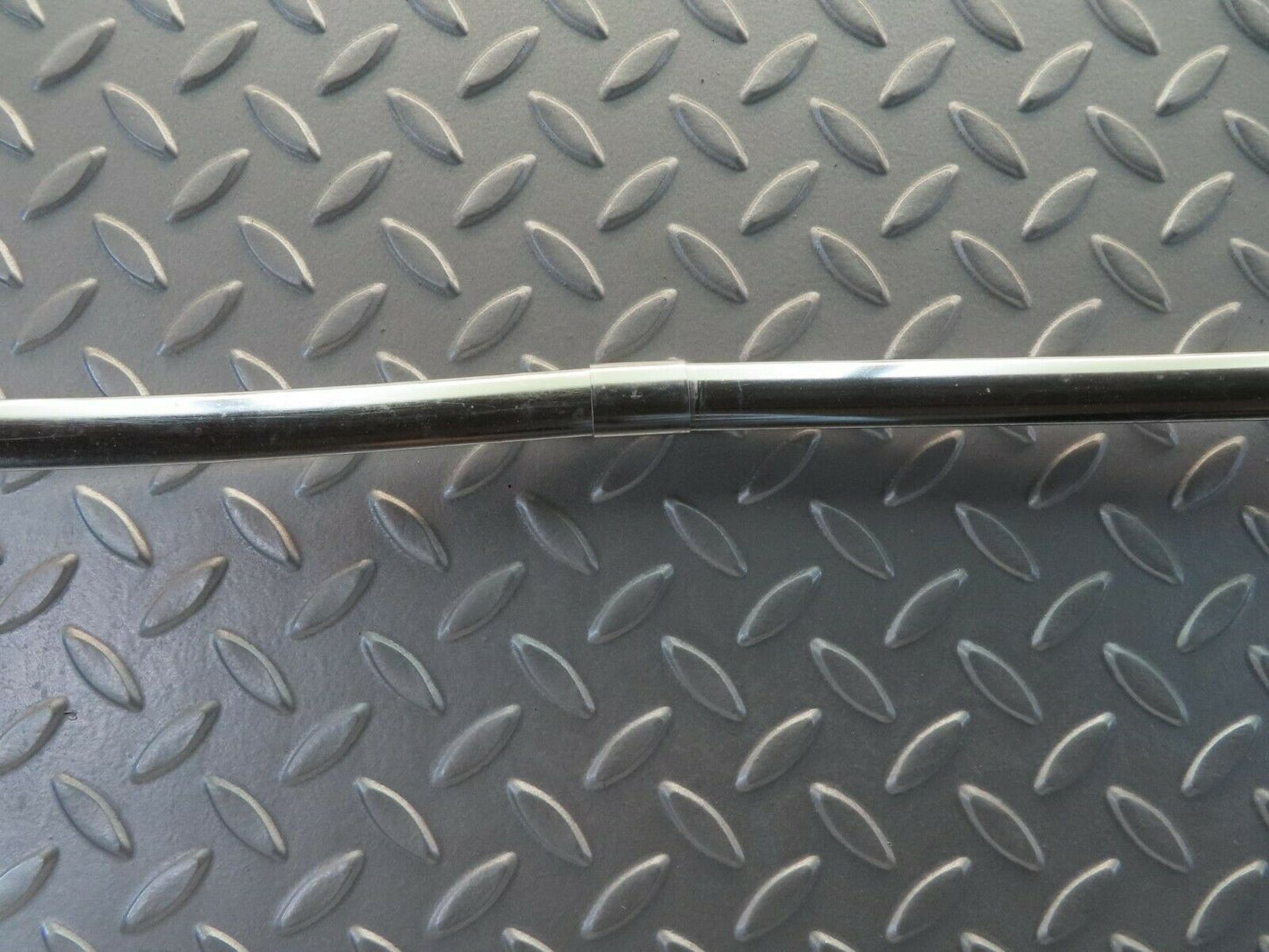 11587 Mercedes-Benz C123 230CE Coupe Front Windscreen Chrome Frame