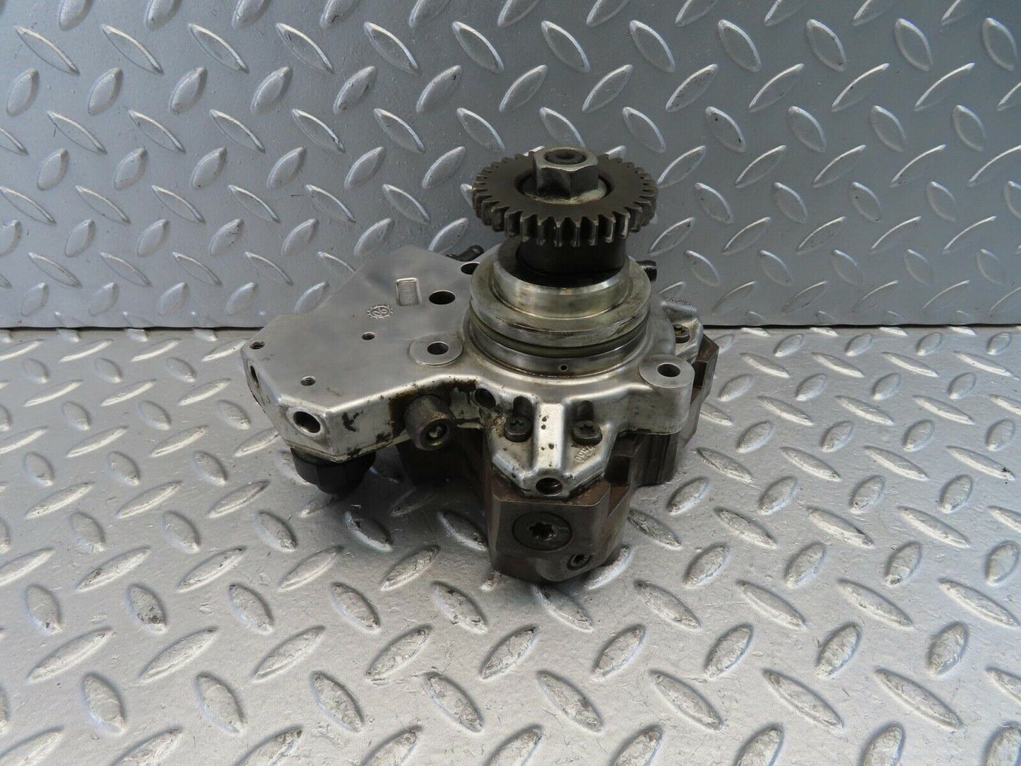 11265 Mercedes-Benz W221 S320 High Pressure Fuel Pump