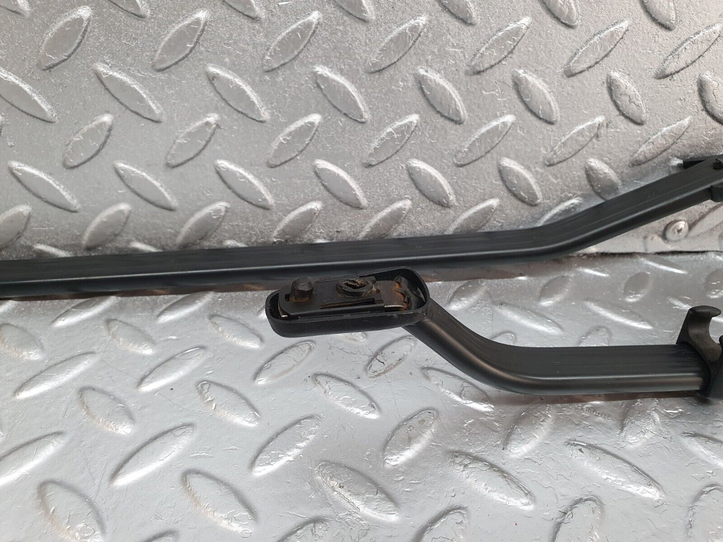 43770 Mercedes-Benz C126 380SEC Coupe Interior Roof Grab Handle Set