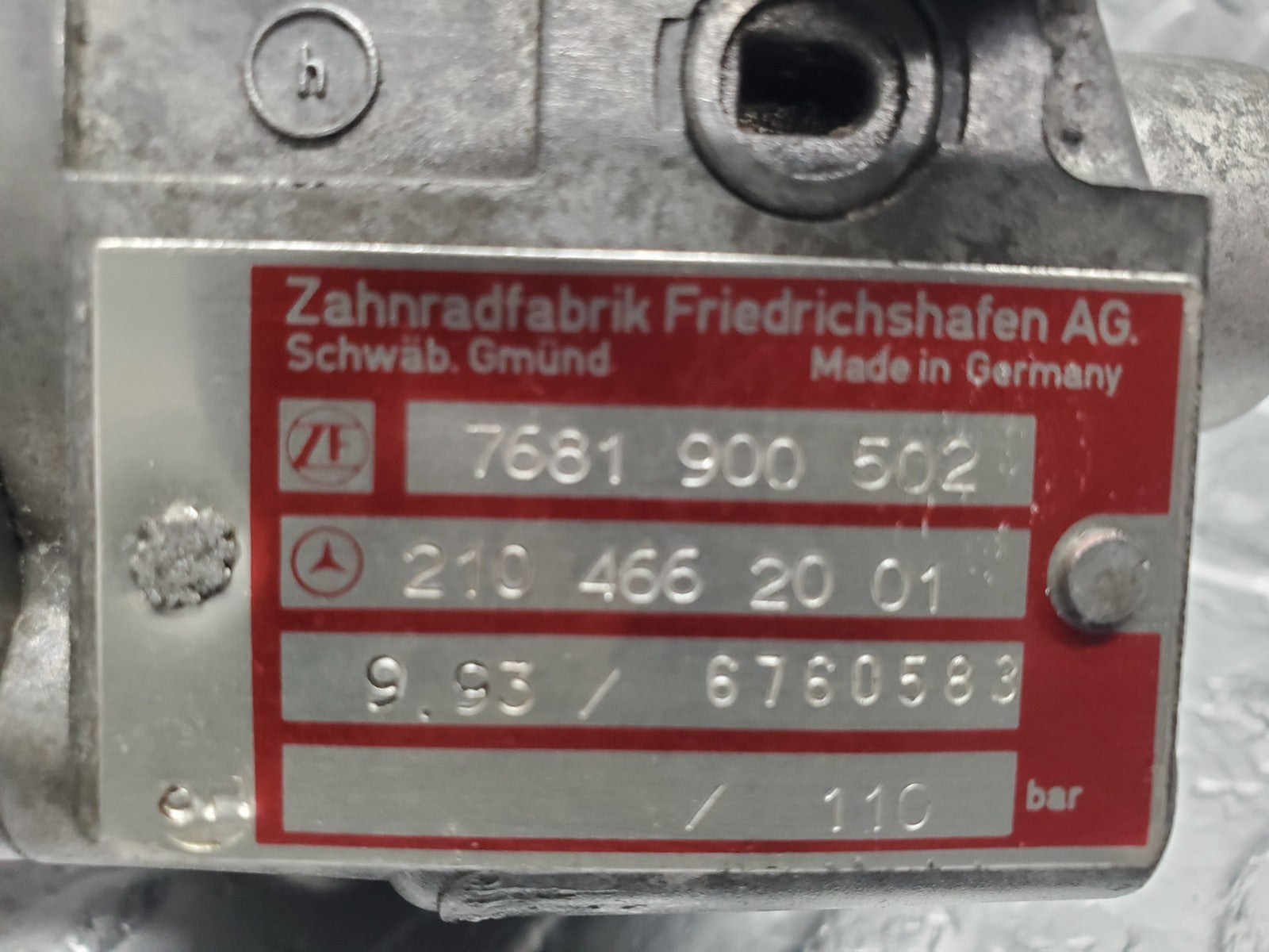 46929018