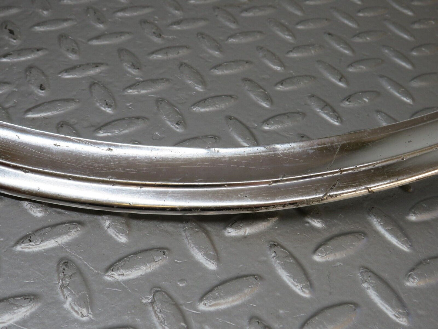 40491 Mercedes-Benz W110 230 Front Windscreen Chrome Frame