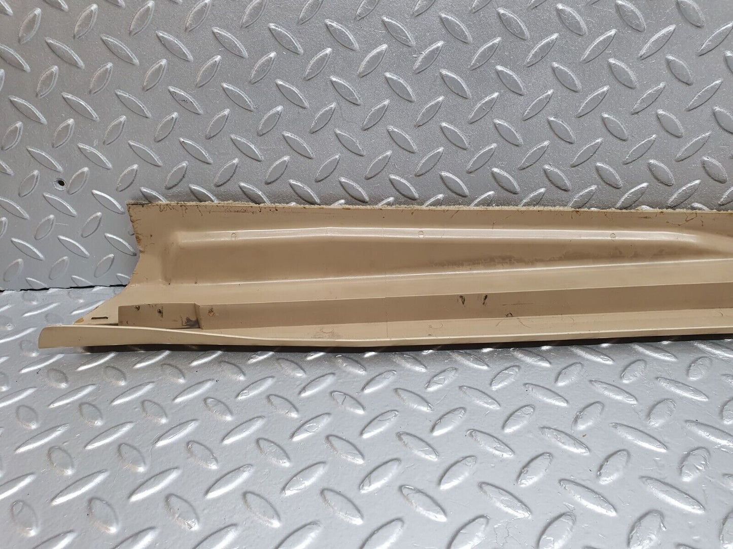 42269 Mercedes-Benz R129 320SL Coupe Left Door Sill Beige 1296800135