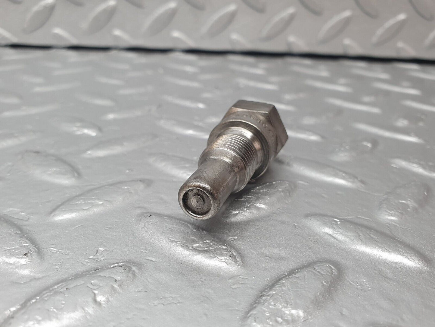 43366 Mercedes-Benz W108 280SE Fuel Injector Bosch DC8C45R2