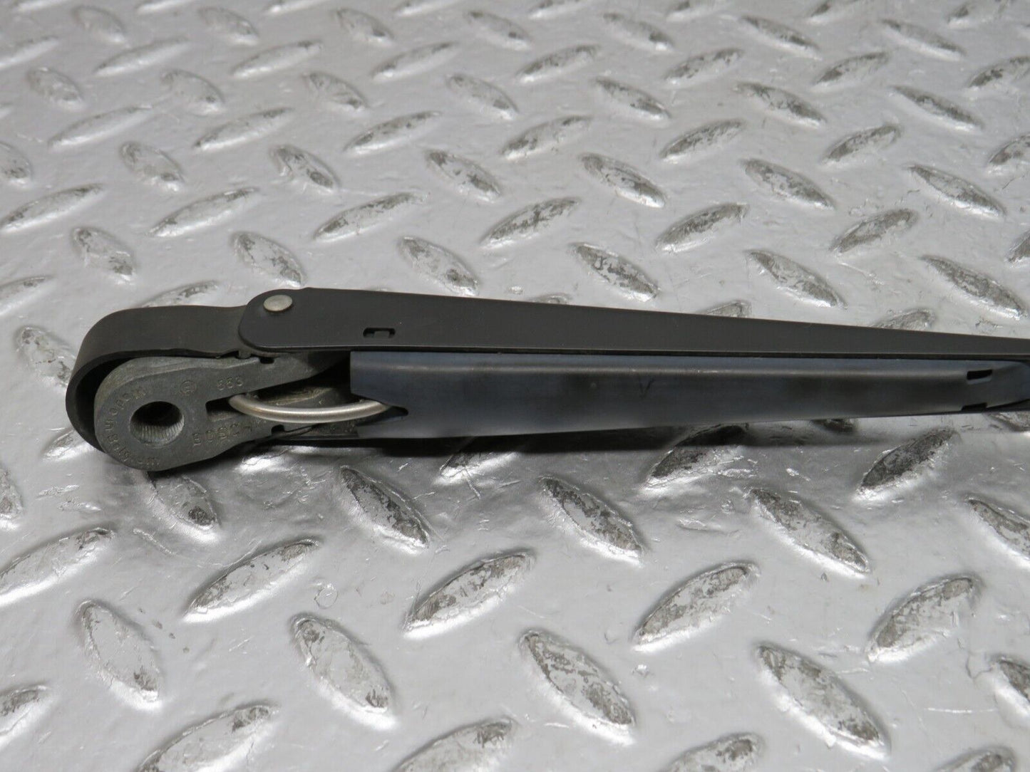 32099 Mercedes-Benz W123 230E Wiper Arm Bosch Left Side