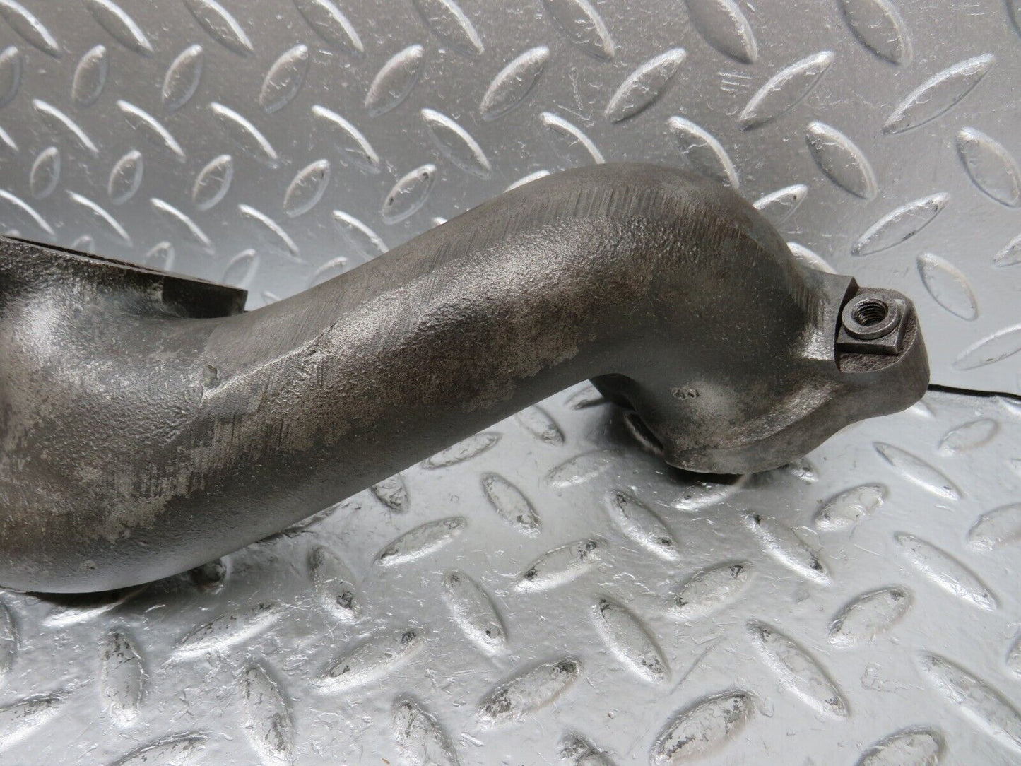 33113 Mercedes-Benz W126 420 V8 Exhaust Manifold Left 1171422602 1171423102