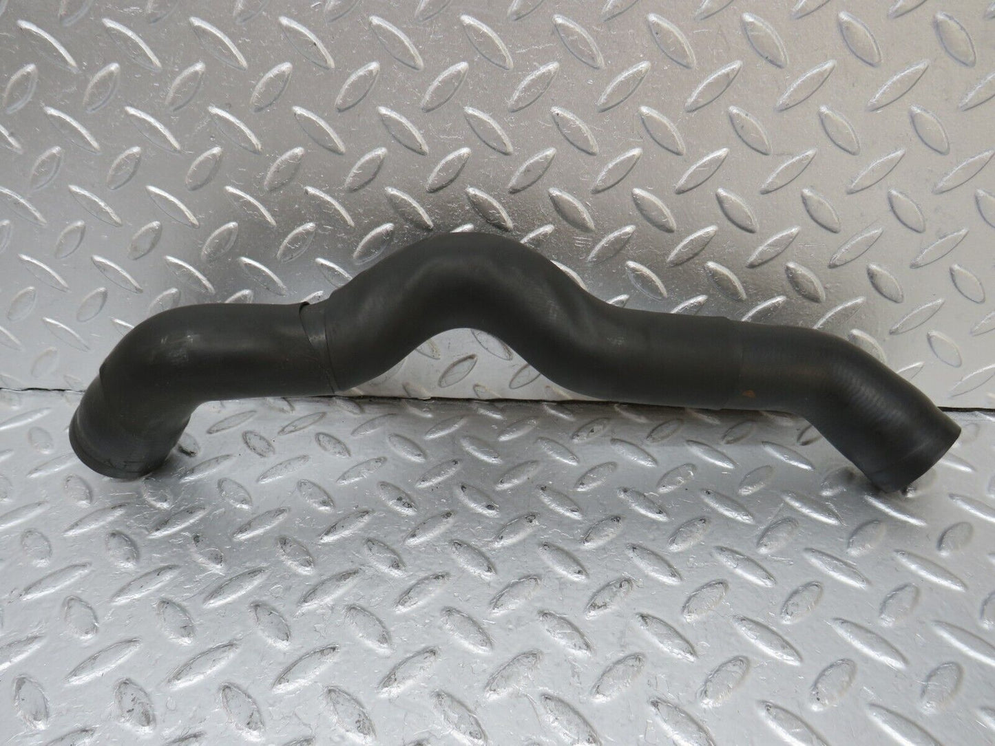 34991 Mercedes-Benz W210 320E Radiator Hose Pipe 2105013382