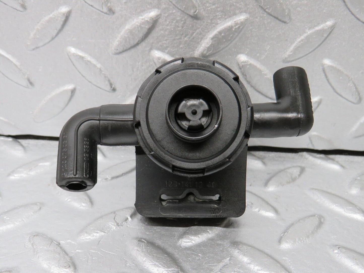 38326 Mercedes-Benz R129 280SL Coupe Fuel Regeneration Valve 0011409960 1201411240