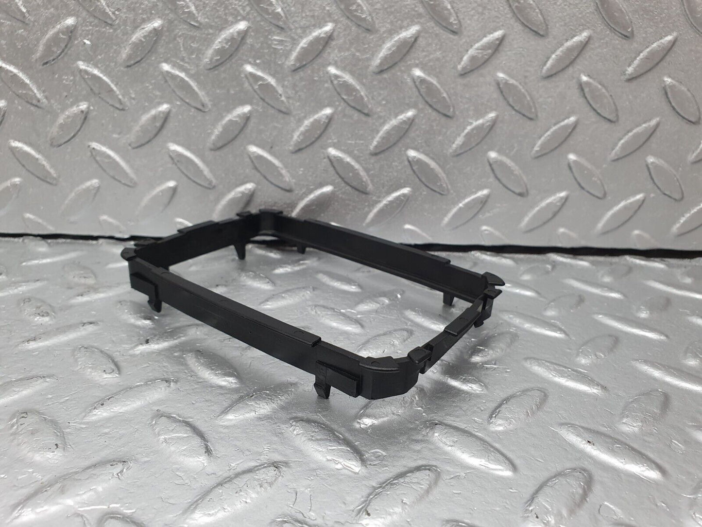 41598 Mercedes-Benz W124 200E Manual Gear Selector Surround Trim