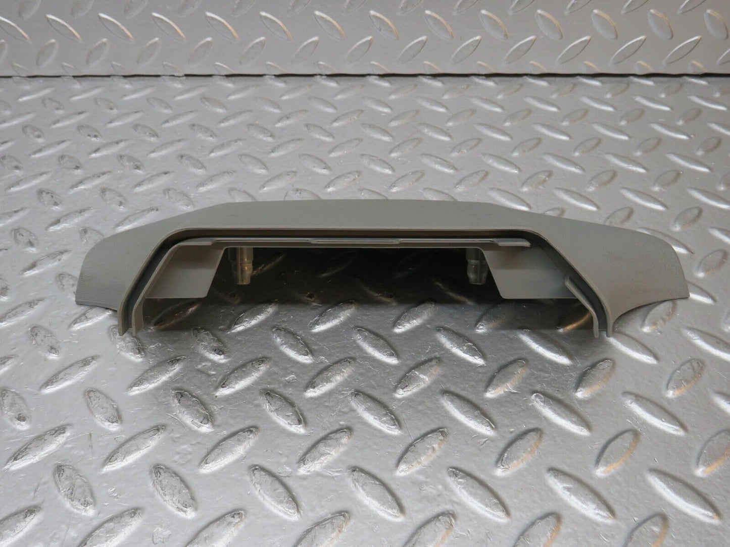 31262 Mercedes-Benz S124 220TE B Pillar Lower Cover Right Side 1246920422