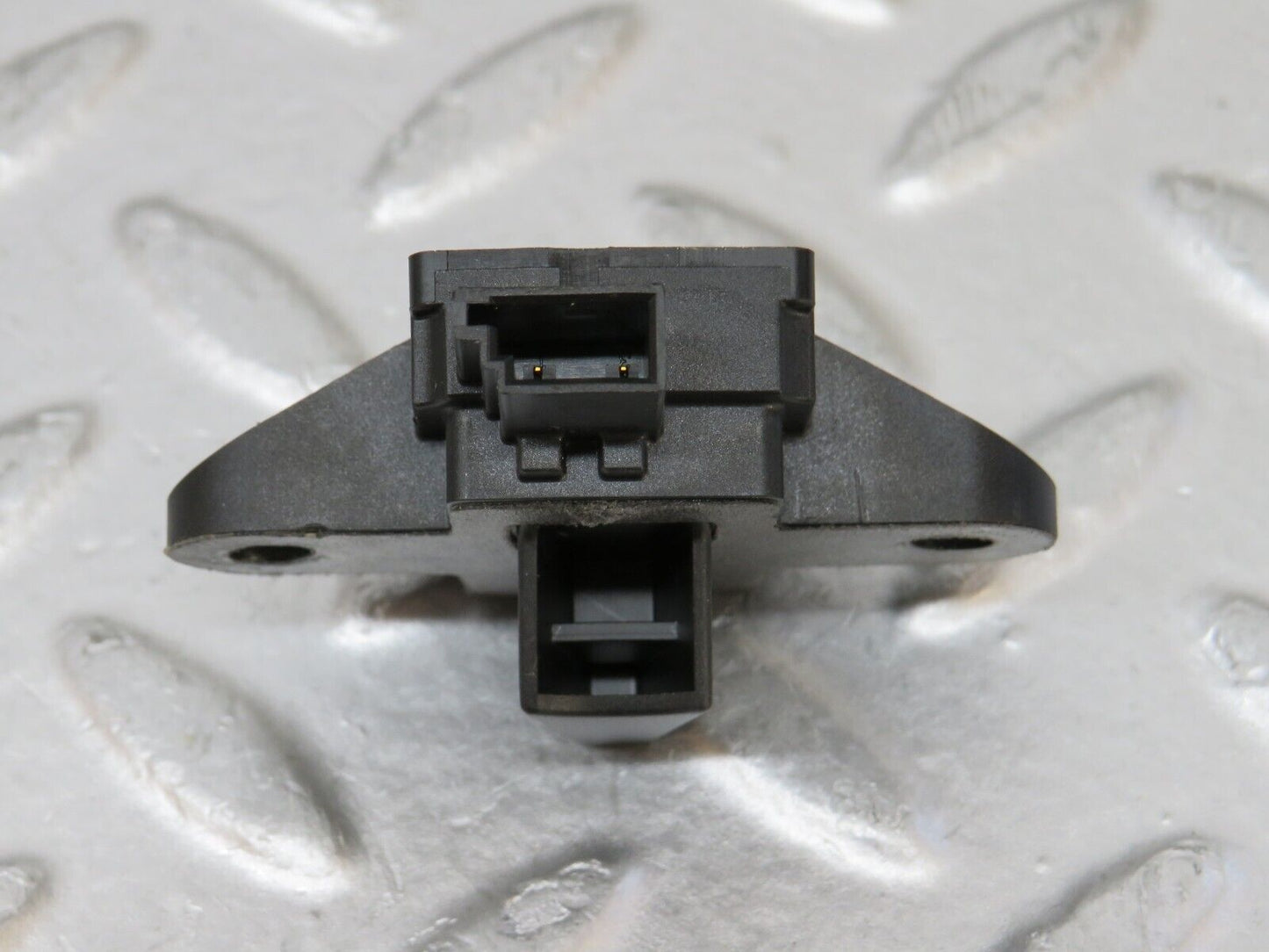 35175 Mercedes-Benz W221 Door Airbag Crash Sensor 0038201926