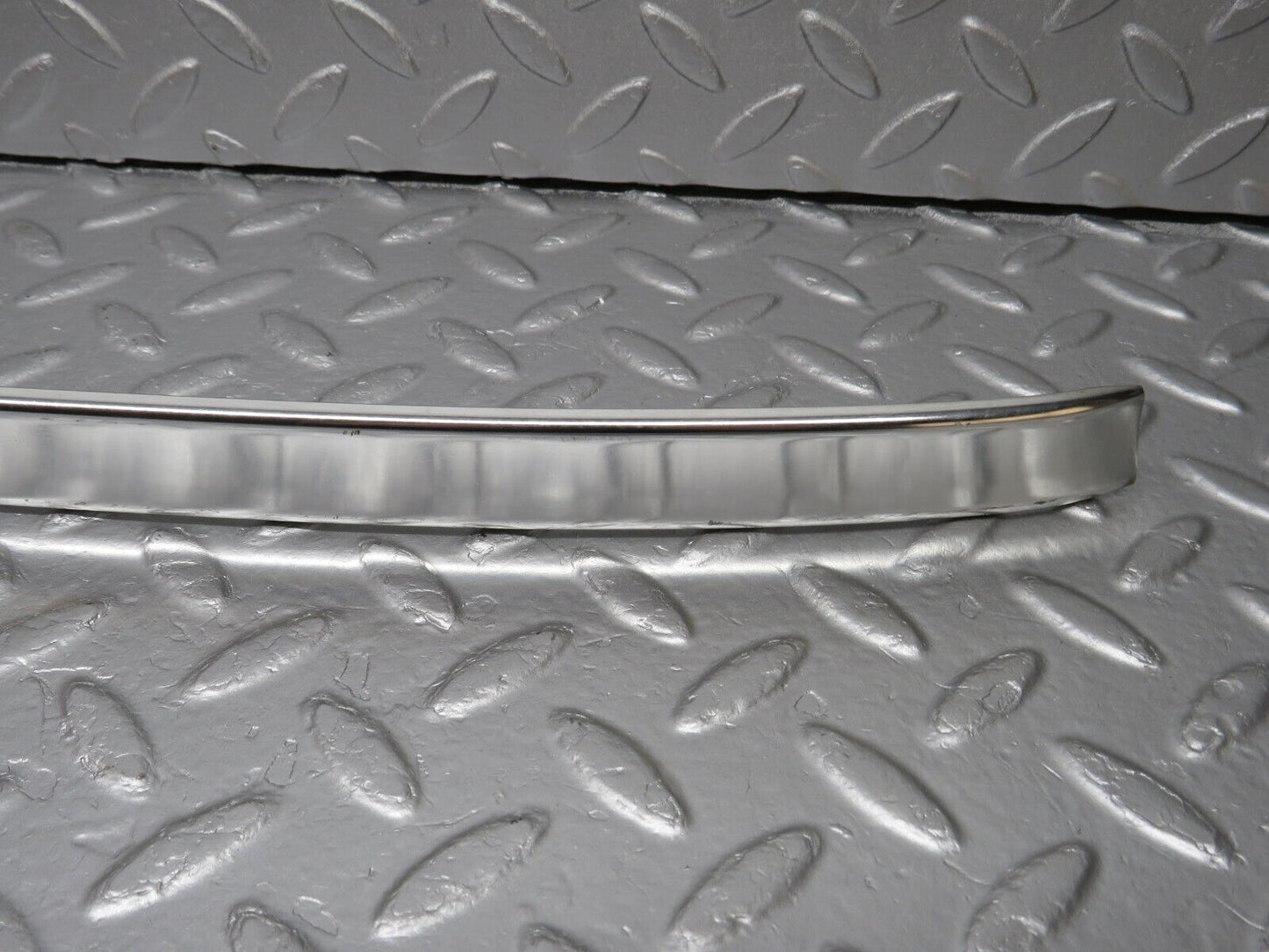 40204 Mercedes-Benz R107 Hardtop Roof Chrome Left Side
