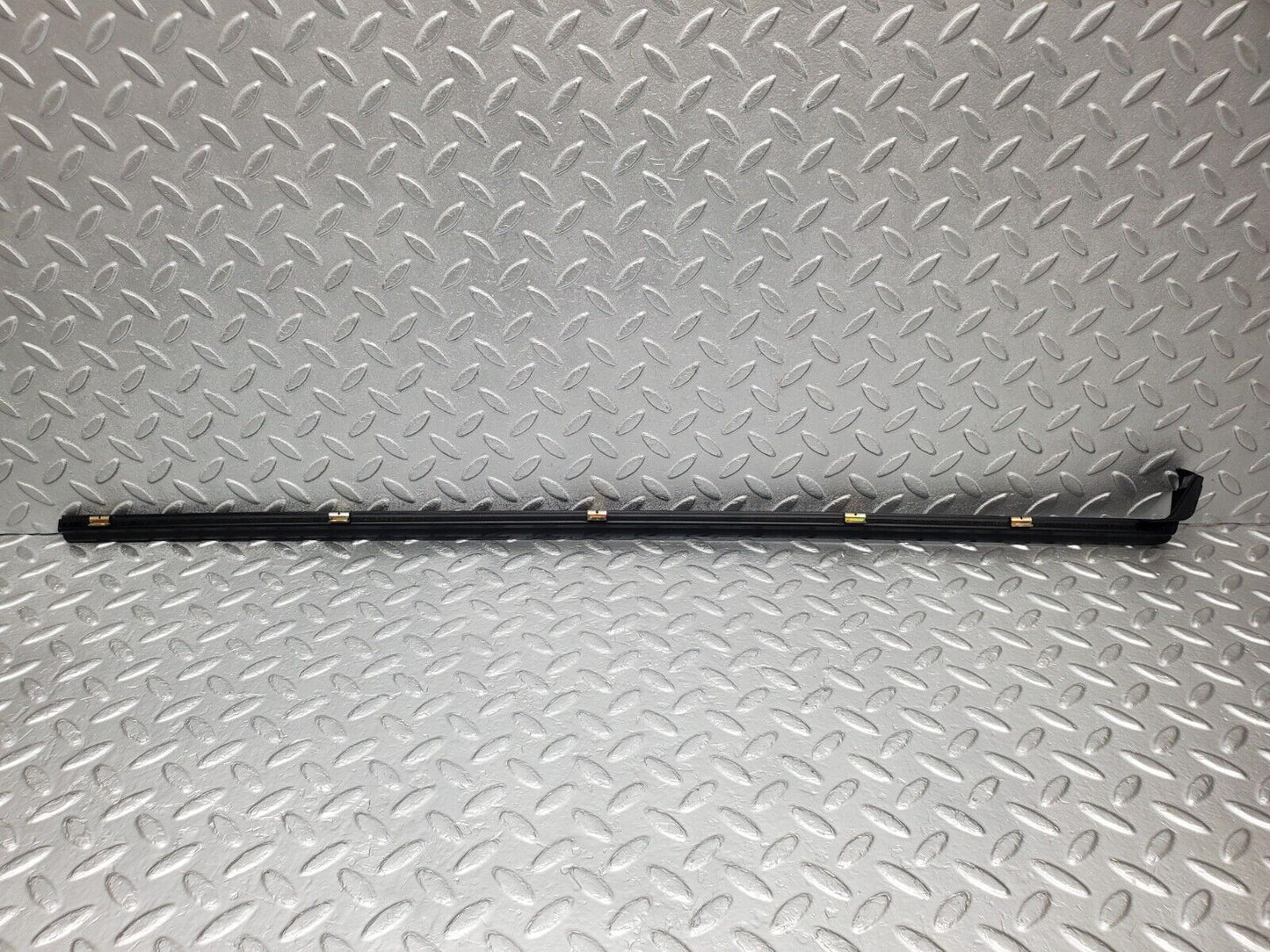 46976 Mercedes-Benz R129 320SL Coupe Left Door Seal Window Weatherstrip