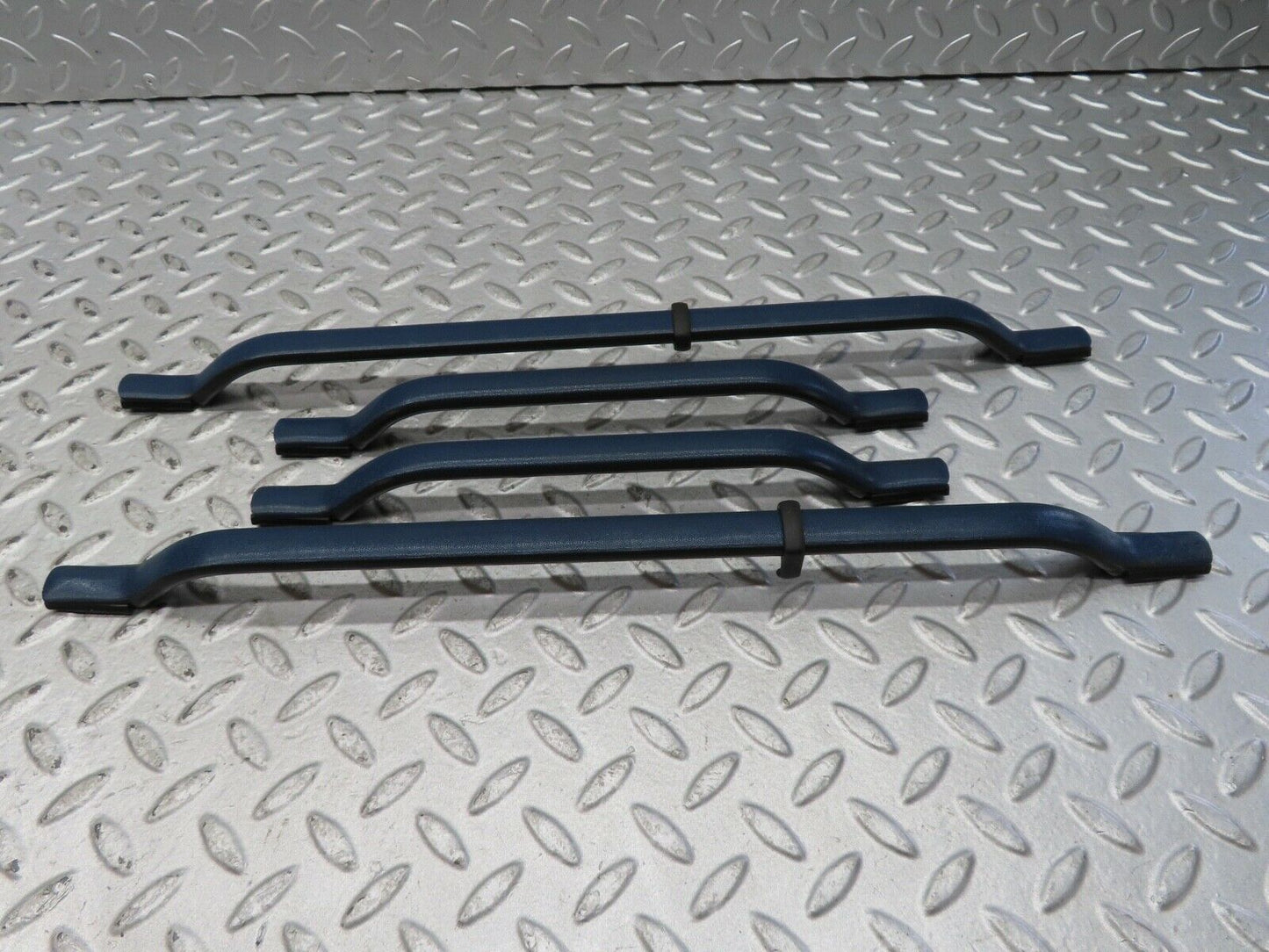 17825 Mercedes-Benz W116 450SEL Interior Roof Grab Handle Set Blue