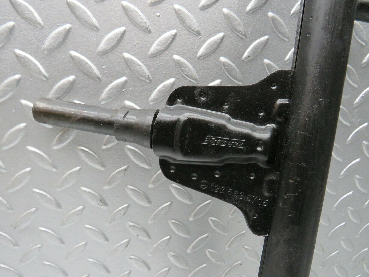 21783 Mercedes-Benz W126 300SE Car Jack 1235830715