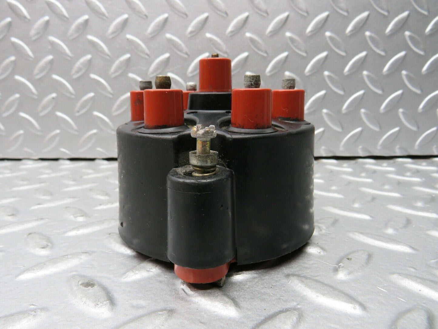 21905 Mercedes-Benz W123 Ignition Distributor Cap