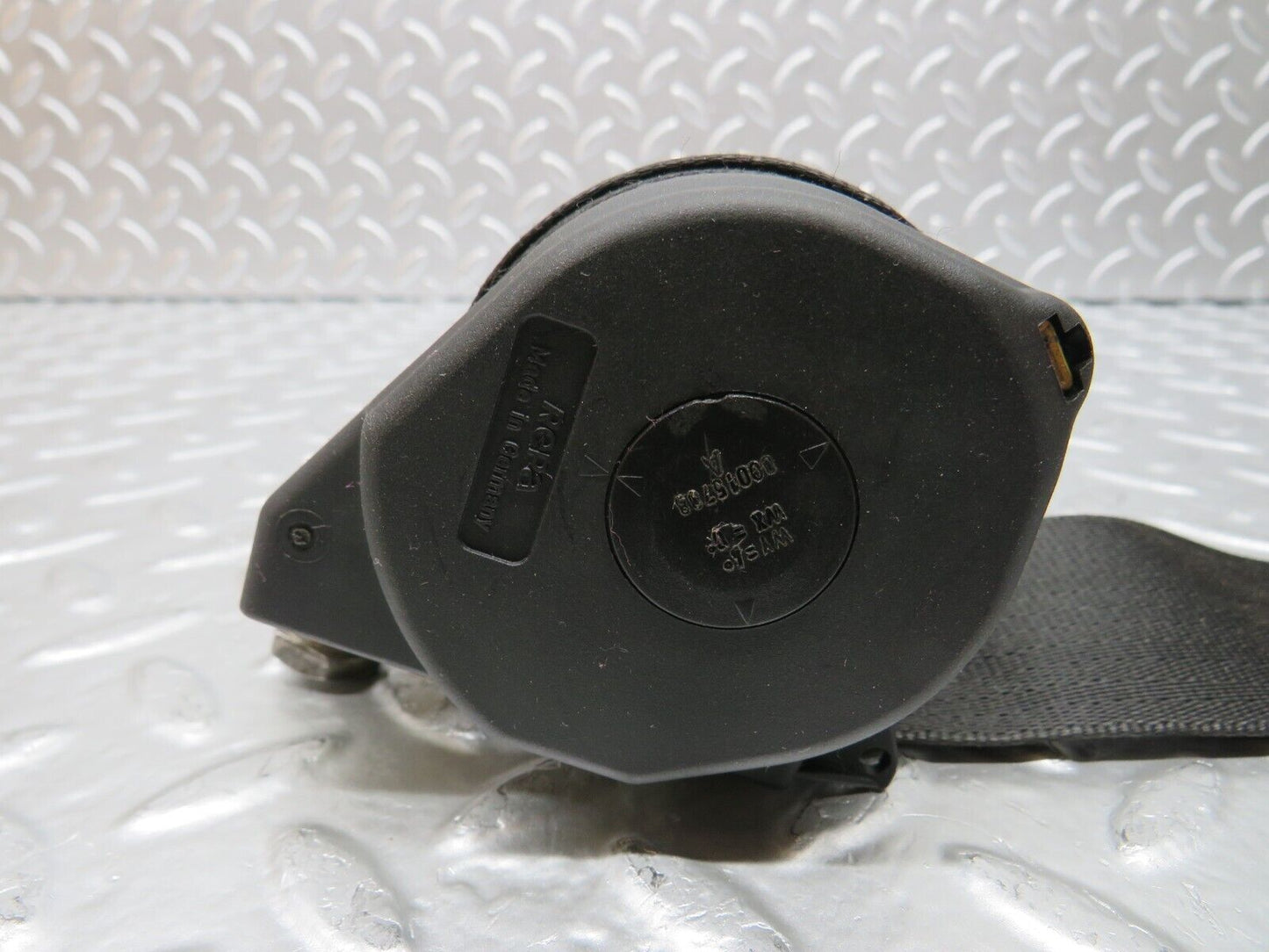 25636 Mercedes-Benz W123 200 Front Left Seat Belt With Buckle 1238602586