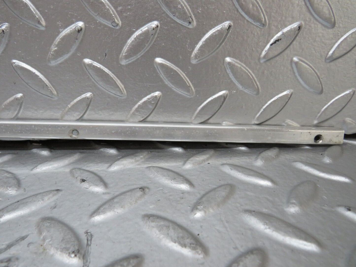 26639 Mercedes-Benz C124 220CE Coupe Sunroof Chrome Trim