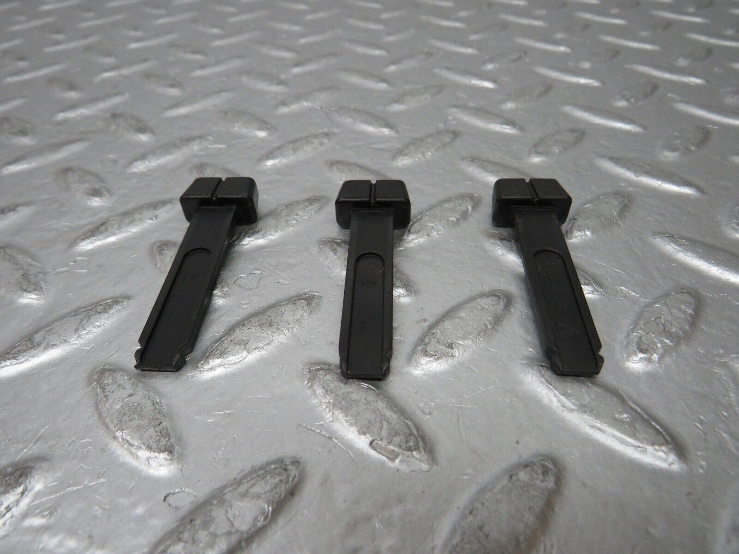 30025 Porsche 924 Heater Control Knob Set 94457235000