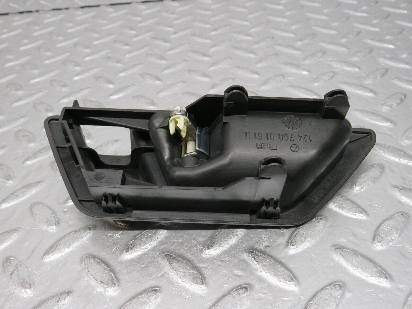 32443 Mercedes-Benz S124 300TE Front Left Interior Door Handle 1247600161