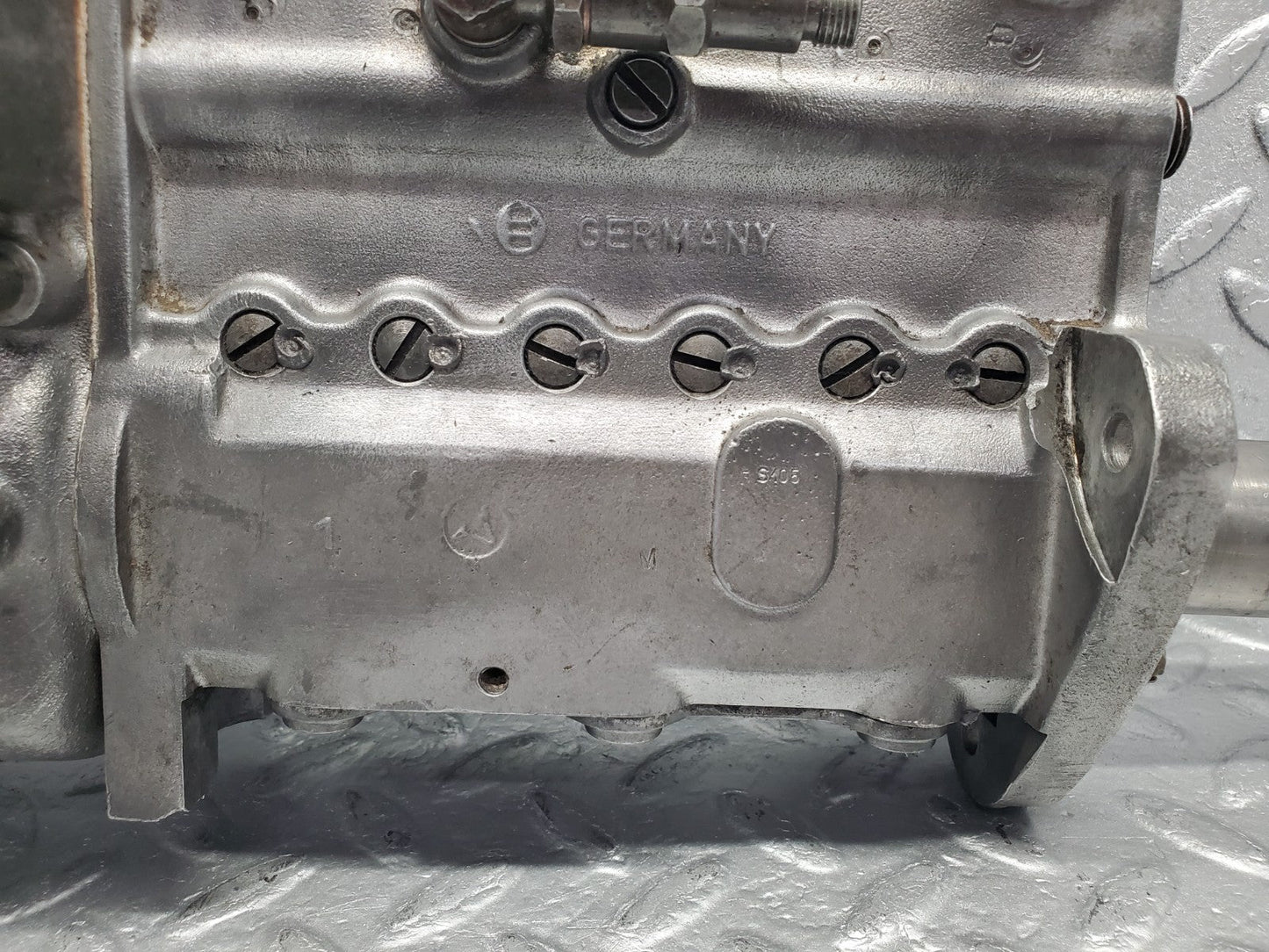 W112 fuel injection pump spares or repair used OEM