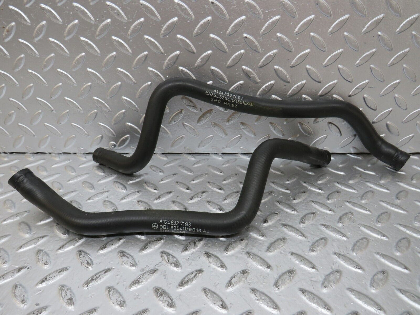 26606 Mercedes-Benz C124 220CE Heater Hose Pipe Pair 1248327193 1248327093