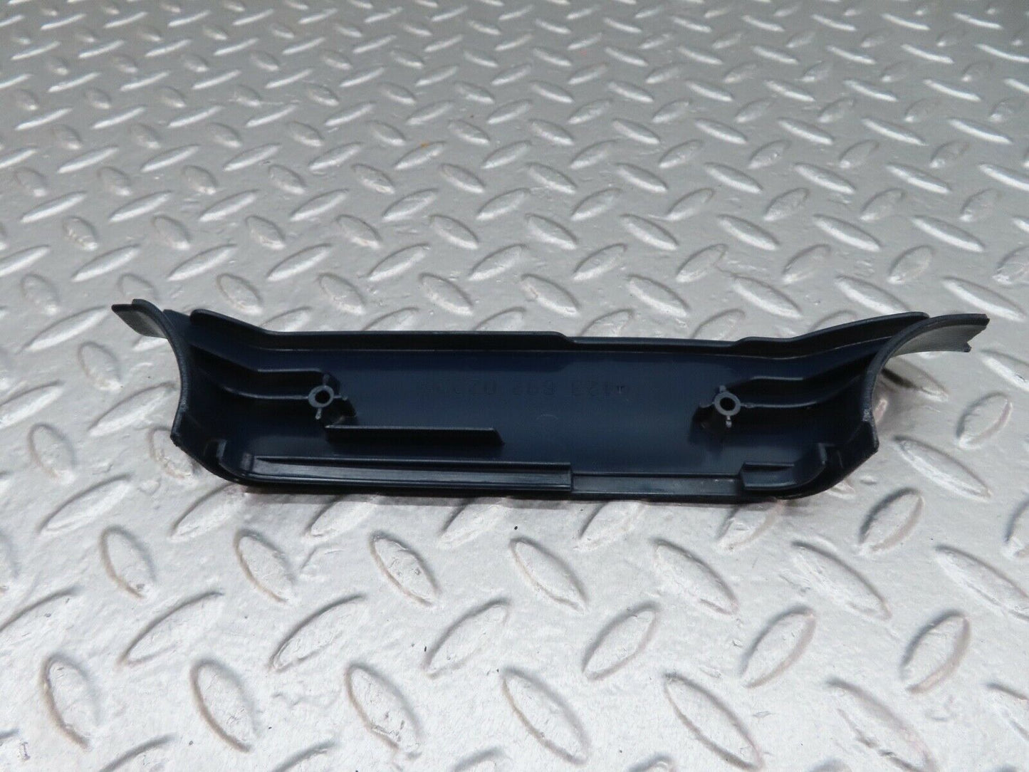 17931 Mercedes-Benz W123 200 B Pillar Bottom Cover Right Side Blue 1236920222