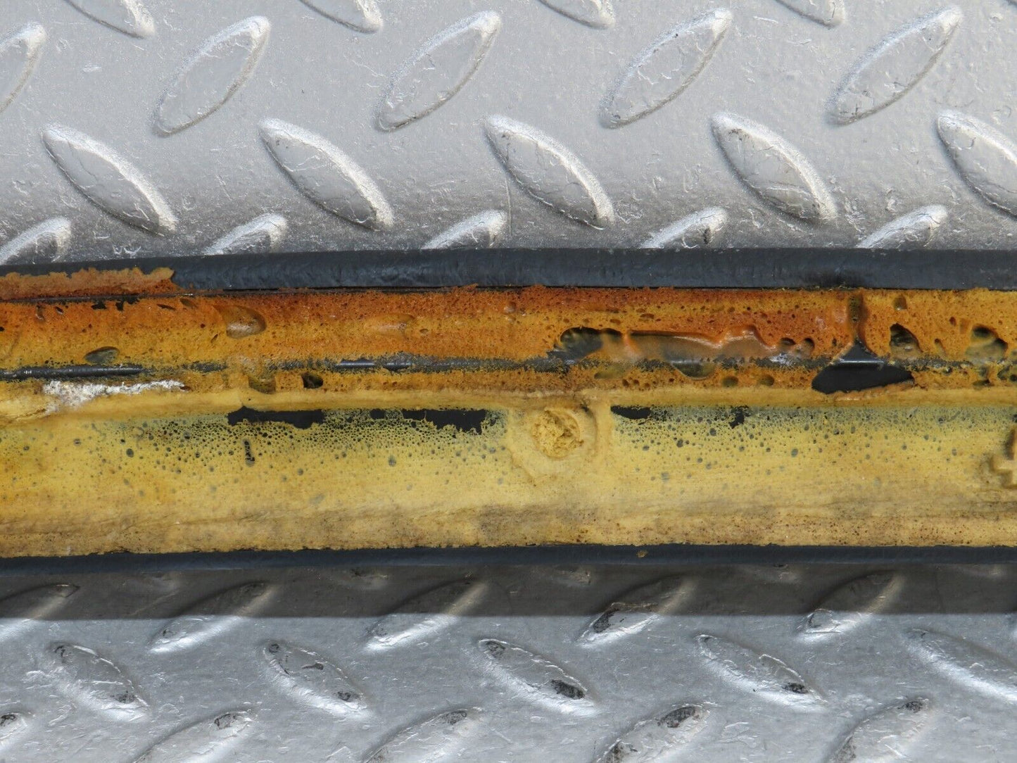 37392 Mercedes-Benz W109 300SEL A Pillar Cover Panel Right Side Blue