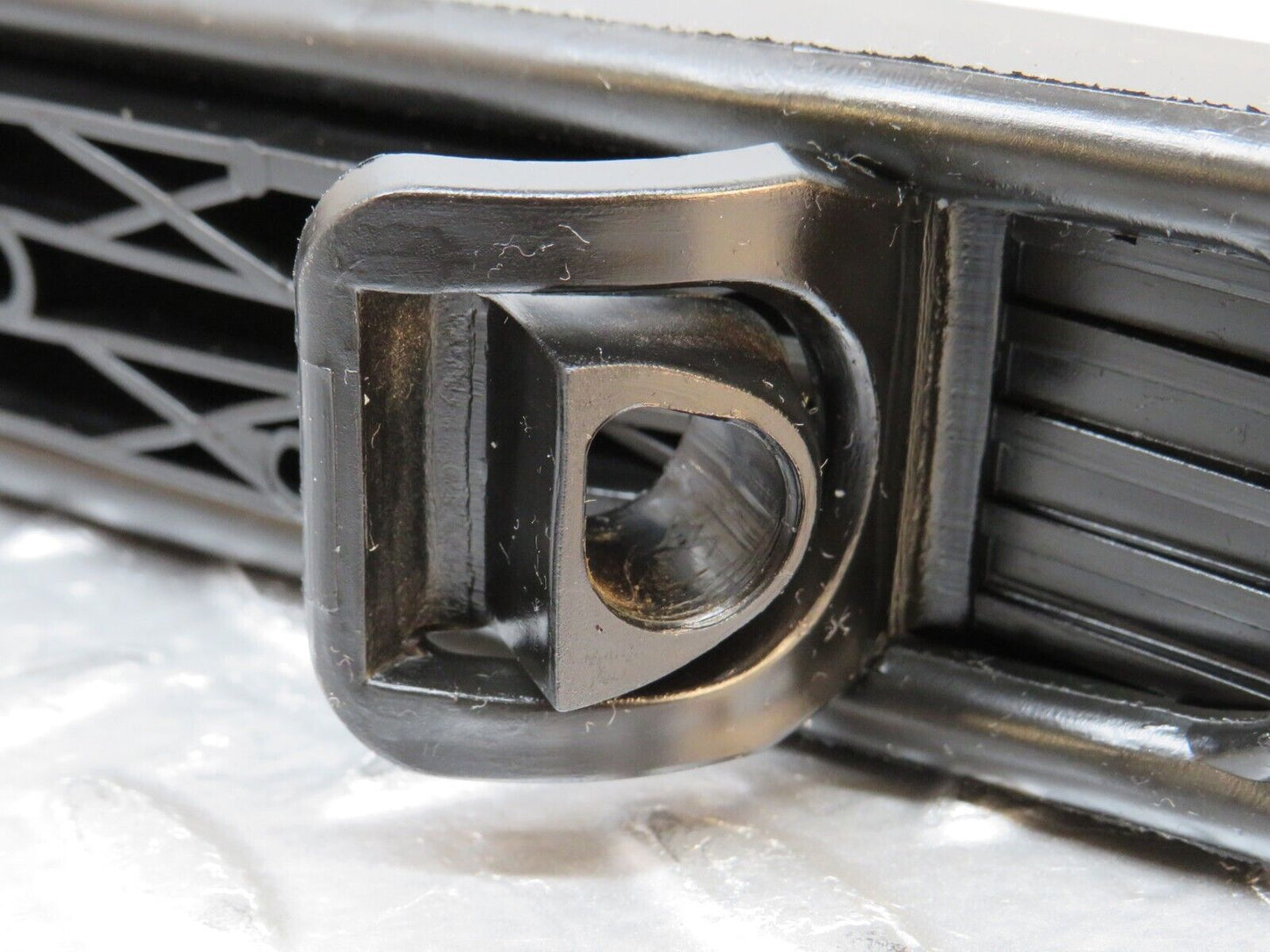 30638 Mercedes-Benz W201 190E 2.0L Accelerator Pedal & Rubber 1263000504